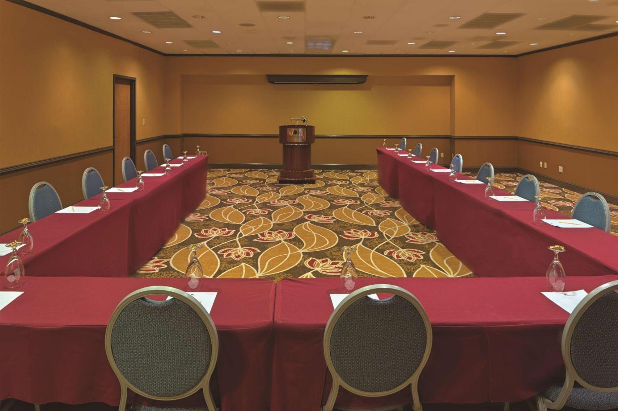 Hotel Doubletree By Hilton Biltmore/asheville